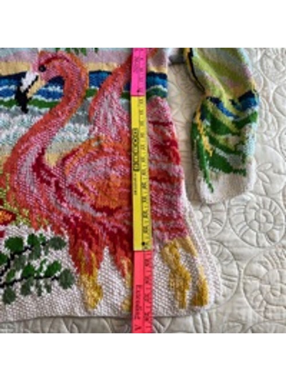 Women's Knitting Needle Sweater Size M White Pink Flamingo - Picture 7 of 7